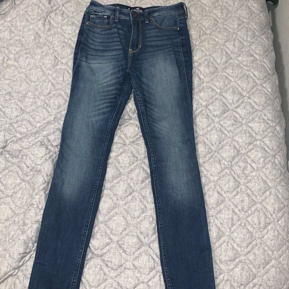 hollister jeans
